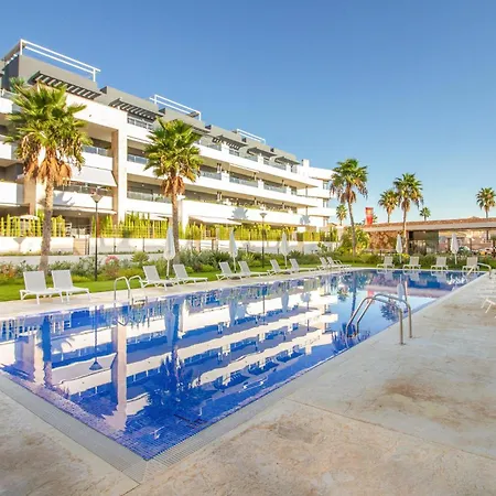 Apartment 2 Bedroom Lovely In