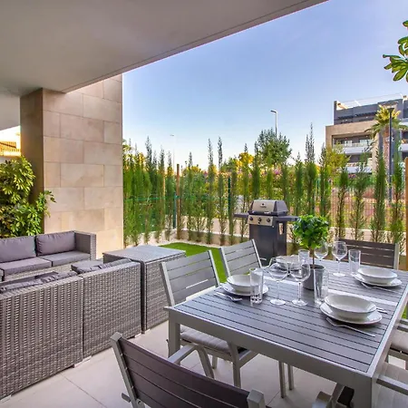 2 Bedroom Lovely In Appartamento Orihuela